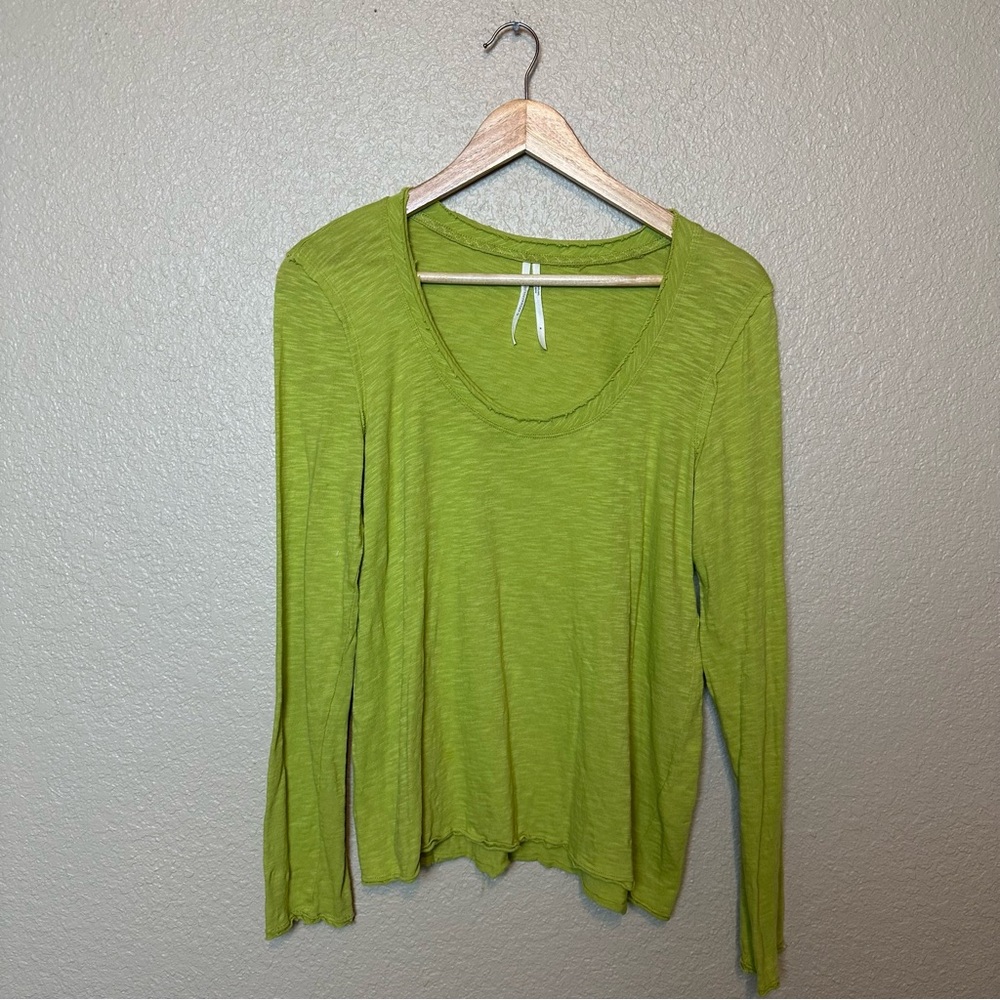 Anthropologie Women's Green Long Sleeve Scoop Neck Top Size Medium